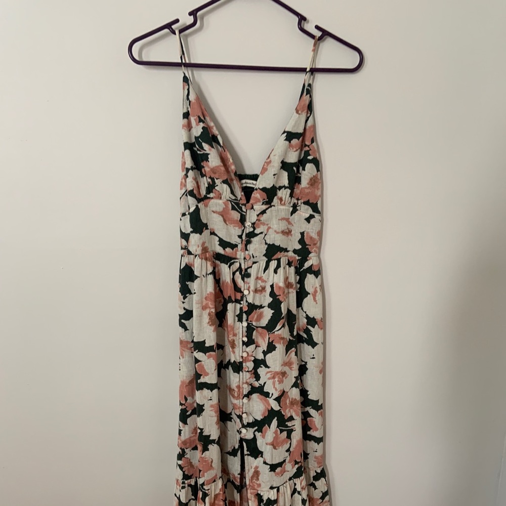 Abercrombie midi floral dress — never worn!